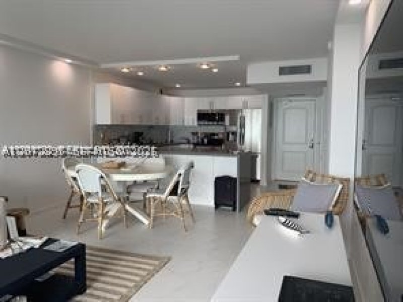 Aluguel de apartamento no Arlen House 2010