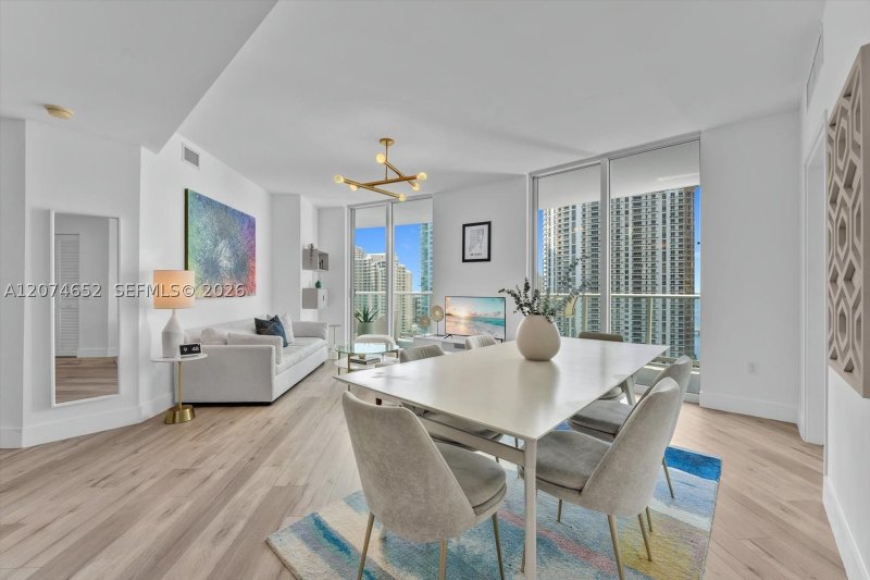 Aluguel de apartamento no Met 1 T-1708