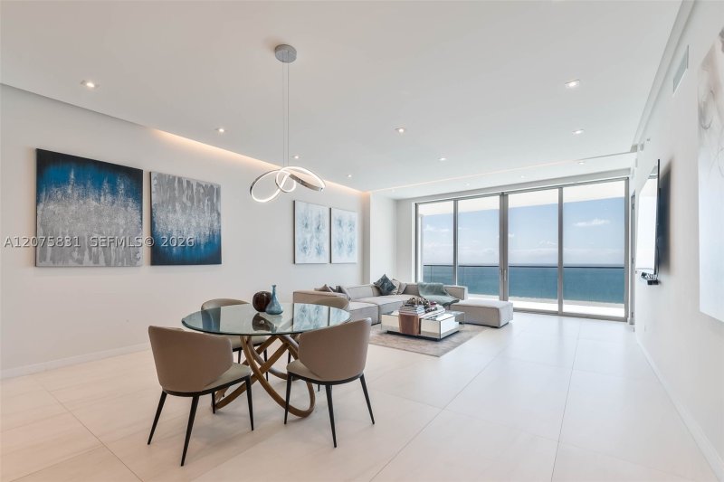 Aluguel de apartamento no Residences by Armani / Casa 5403