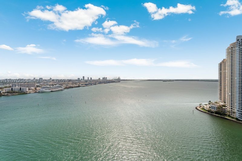 Comprar apartamento en One Miami West Tower 2609