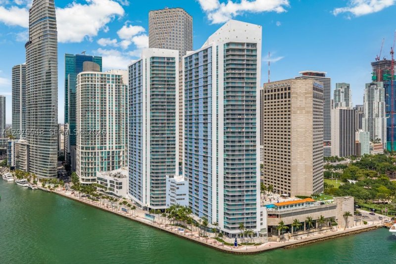 Comprar apartamento en One Miami West Tower 2609