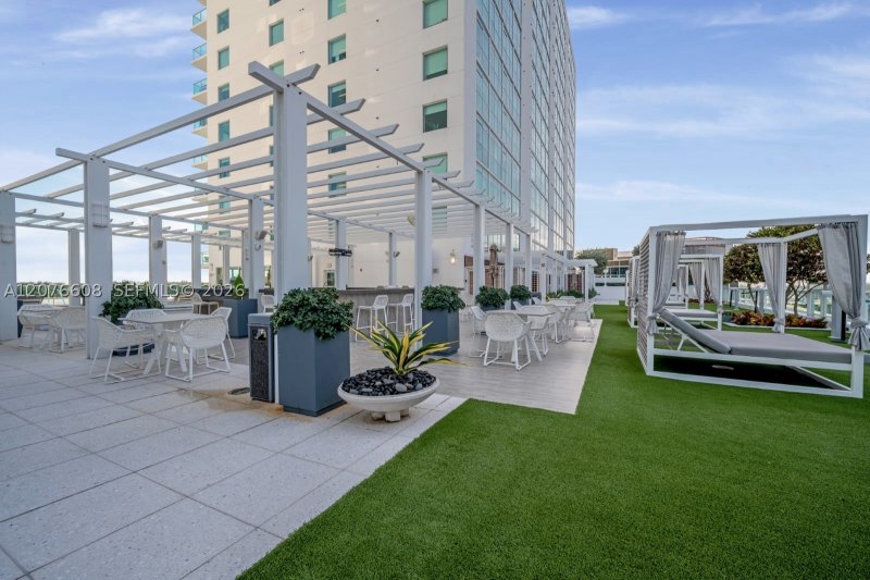 Comprar apartamento no 400 Sunny Isles 908