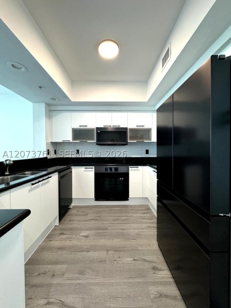 Comprar apartamento en One Fifty One at Biscayne 1403