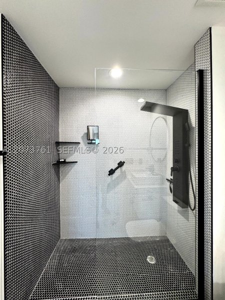 Comprar apartamento en One Fifty One at Biscayne 1403