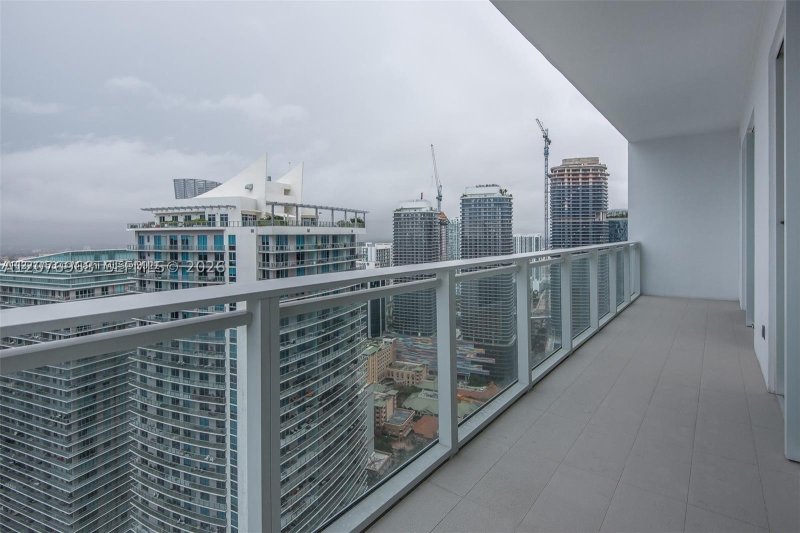 Property photo # 11
