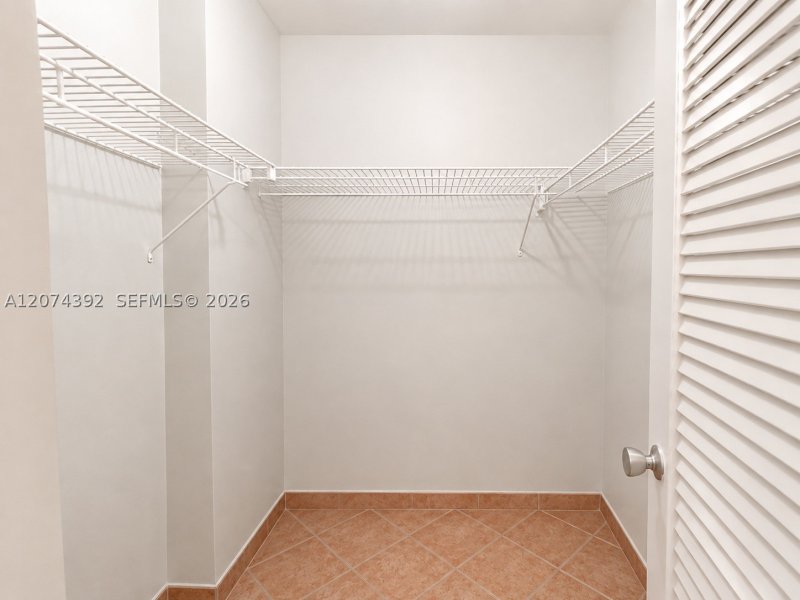 Condo for sale at Decoplage 631