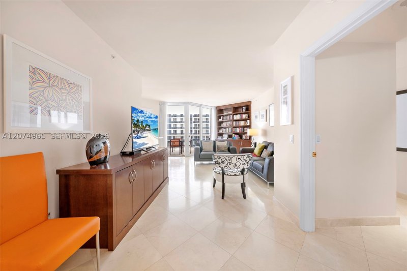 Condo for sale at Blue Diamond Condo 1804