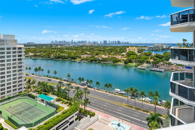 Condo for sale at Blue Diamond Condo 1804