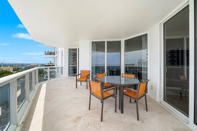 Condo for sale at Blue Diamond Condo 1804