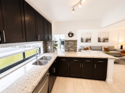 Property photo # 9