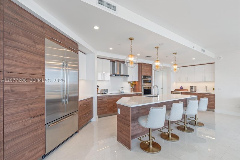 Apartment for rent at 100 Las Olas 4203