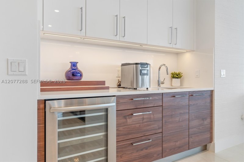 Apartment for rent at 100 Las Olas 4203