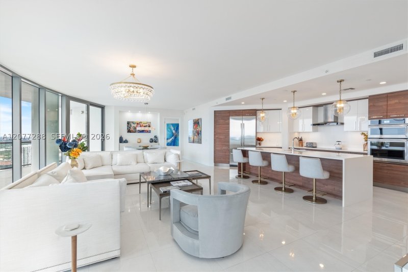 Apartment for rent at 100 Las Olas 4203