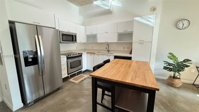 Property photo # 6