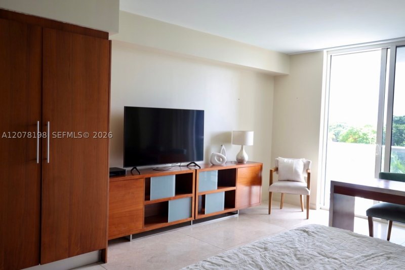 Apartment for rent at 50 Biscayne 606