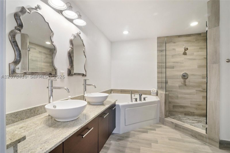 Comprar apartamento en Uptown Marina Lofts 505