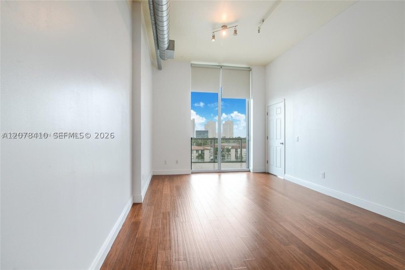 Comprar apartamento en Uptown Marina Lofts 505