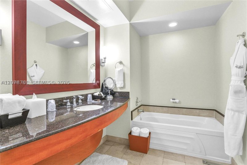 Condo for sale at Trump International Sonesta Beach Resort 917