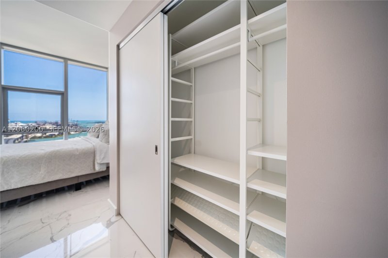 Comprar apartamento no Paramount Miami WorldCenter 2911