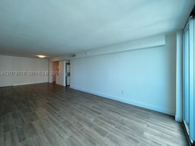 Property photo # 13