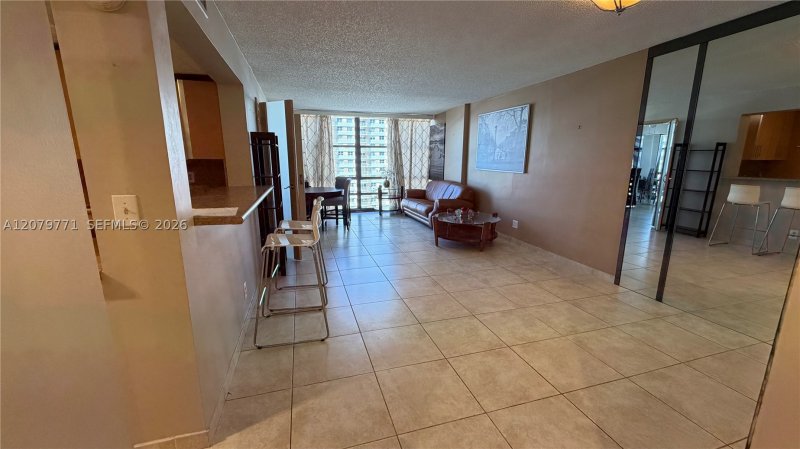 Property photo # 10
