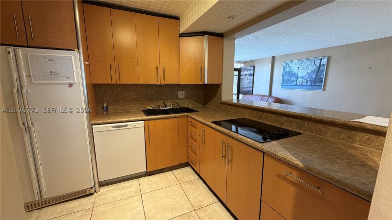 Property photo # 8