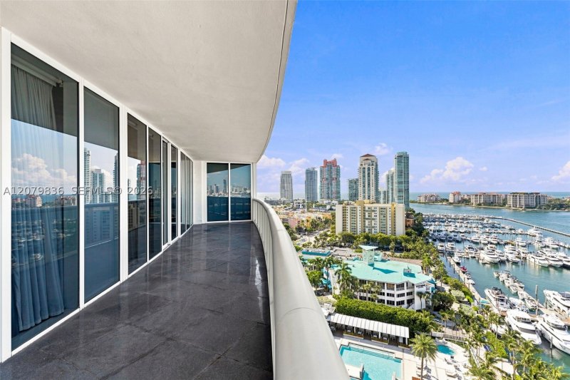 Comprar apartamento no Murano Grande 1804