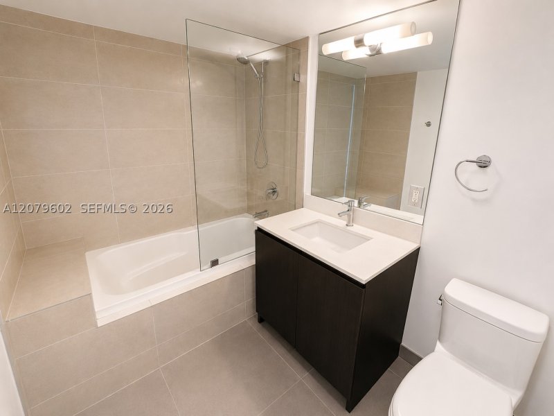 Aluguel de apartamento no Peloro 418