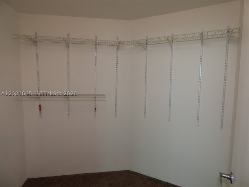 Aluguel de apartamento no Quantum 2905