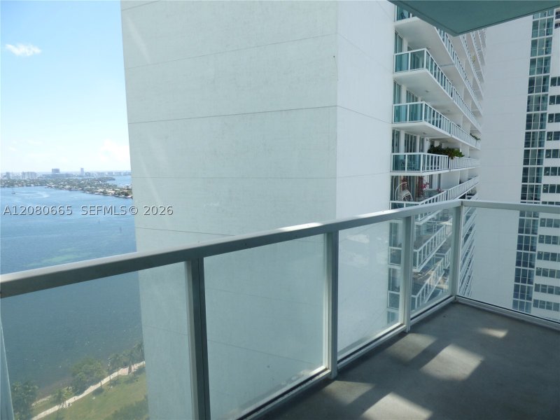 Aluguel de apartamento no Quantum 2905
