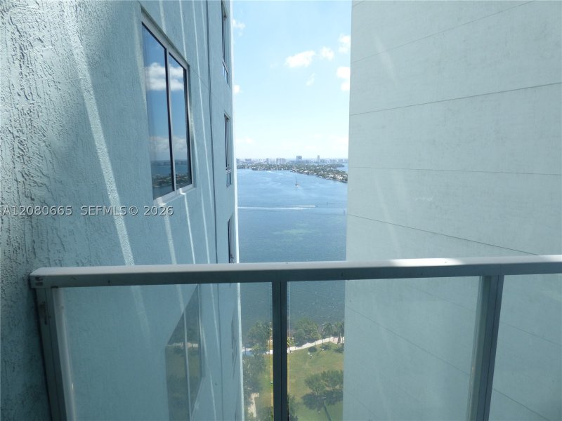 Aluguel de apartamento no Quantum 2905