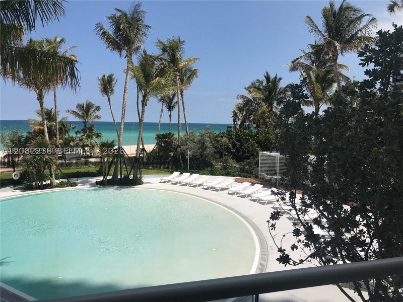 Alquiler de apartamento en Jade Signature 704