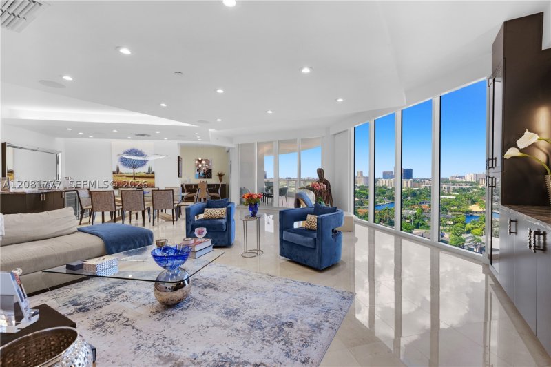 Comprar apartamento en Atlantic One at The Point 1404