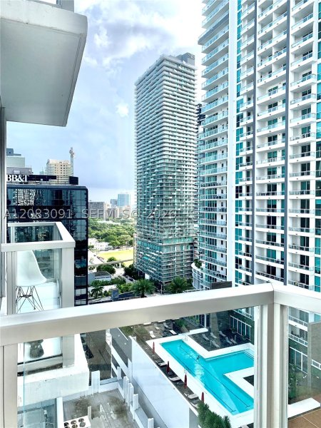 Apartment for rent at Avenue on Brickell 1060 Tower 1713