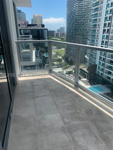 Apartment for rent at Avenue on Brickell 1060 Tower 1713