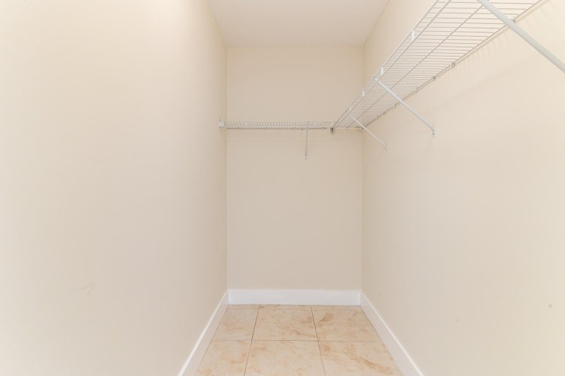 Comprar apartamento no Brickell on the River South #417