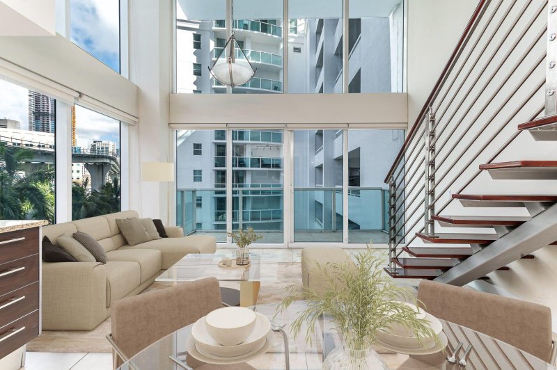 Comprar apartamento no Brickell on the River South #417