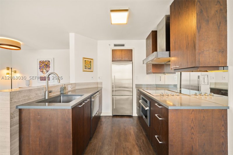 Comprar apartamento en West Bay Plaza 806