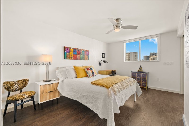 Comprar apartamento en West Bay Plaza 806