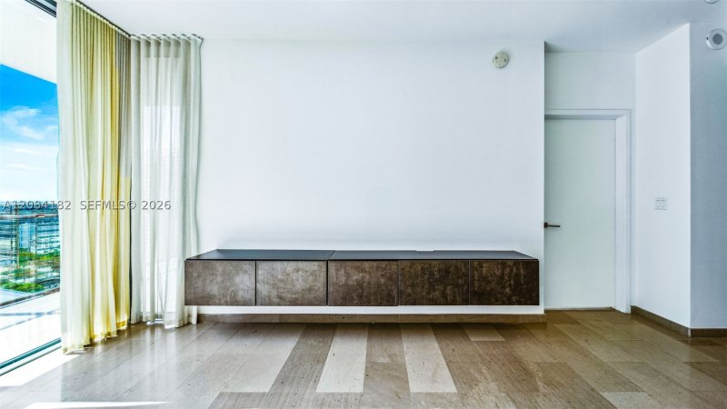 Condo for sale at Brickell City Centre Reach 1605