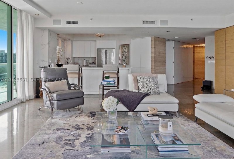 Alquiler de apartamento en Grand Venetian 804