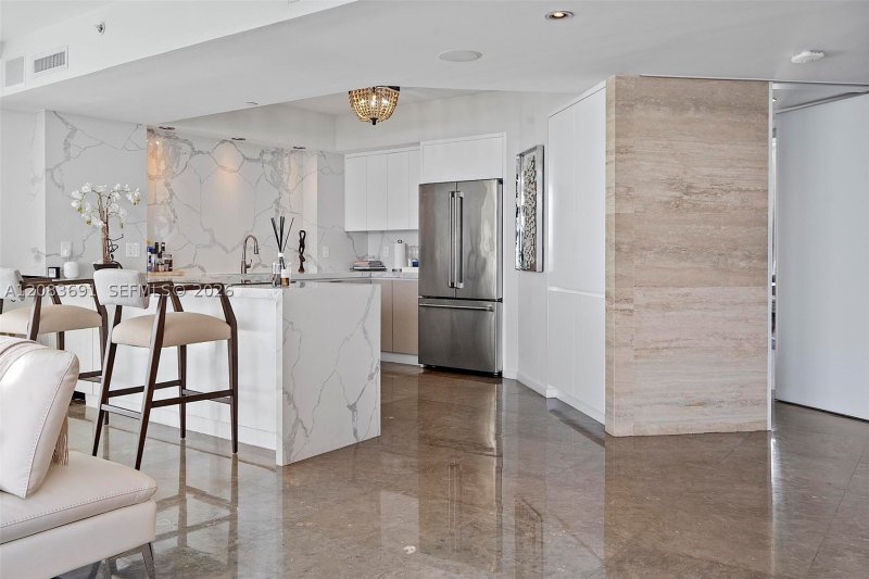 Alquiler de apartamento en Grand Venetian 804