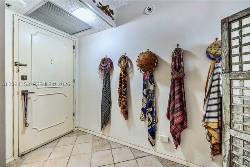 Comprar apartamento en Maison Grande 833