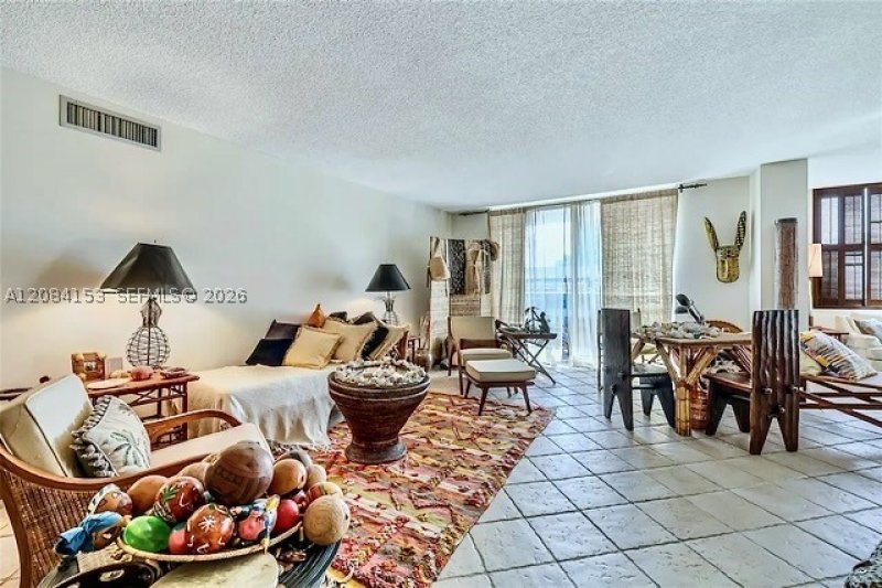 Comprar apartamento en Maison Grande 833