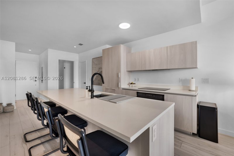 Apartment for rent at Gran Paraiso 1502