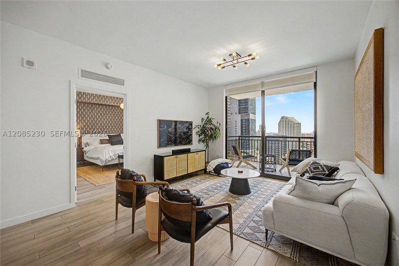 Comprar apartamento en Nine at Mary Brickell Village 2407