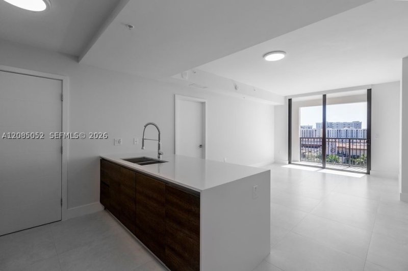 Alquiler de apartamento en Merrick Manor 813