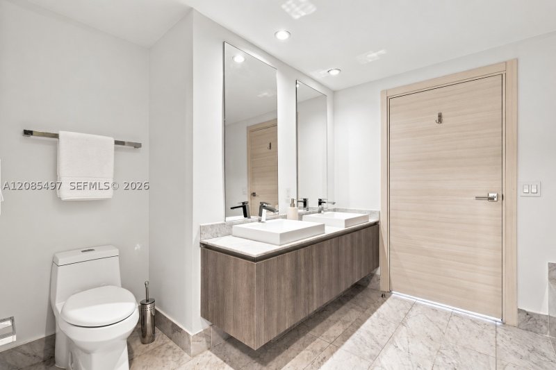 Comprar apartamento en SLS Lux Brickell 1810