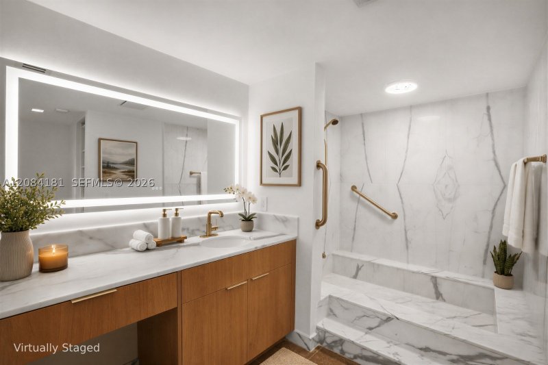 Comprar apartamento en Commodore Club West 103