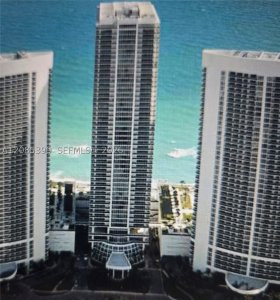 Beach Club Three Apt #409